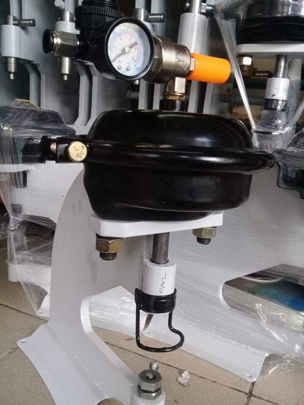 Remachadora Neumática - Imagen 2